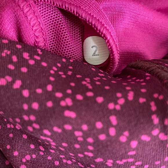 Lululemon Strappy Tank + Sports Bra Size 2 - Picture 8 of 8